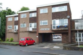 3 bedroom Flat to re...